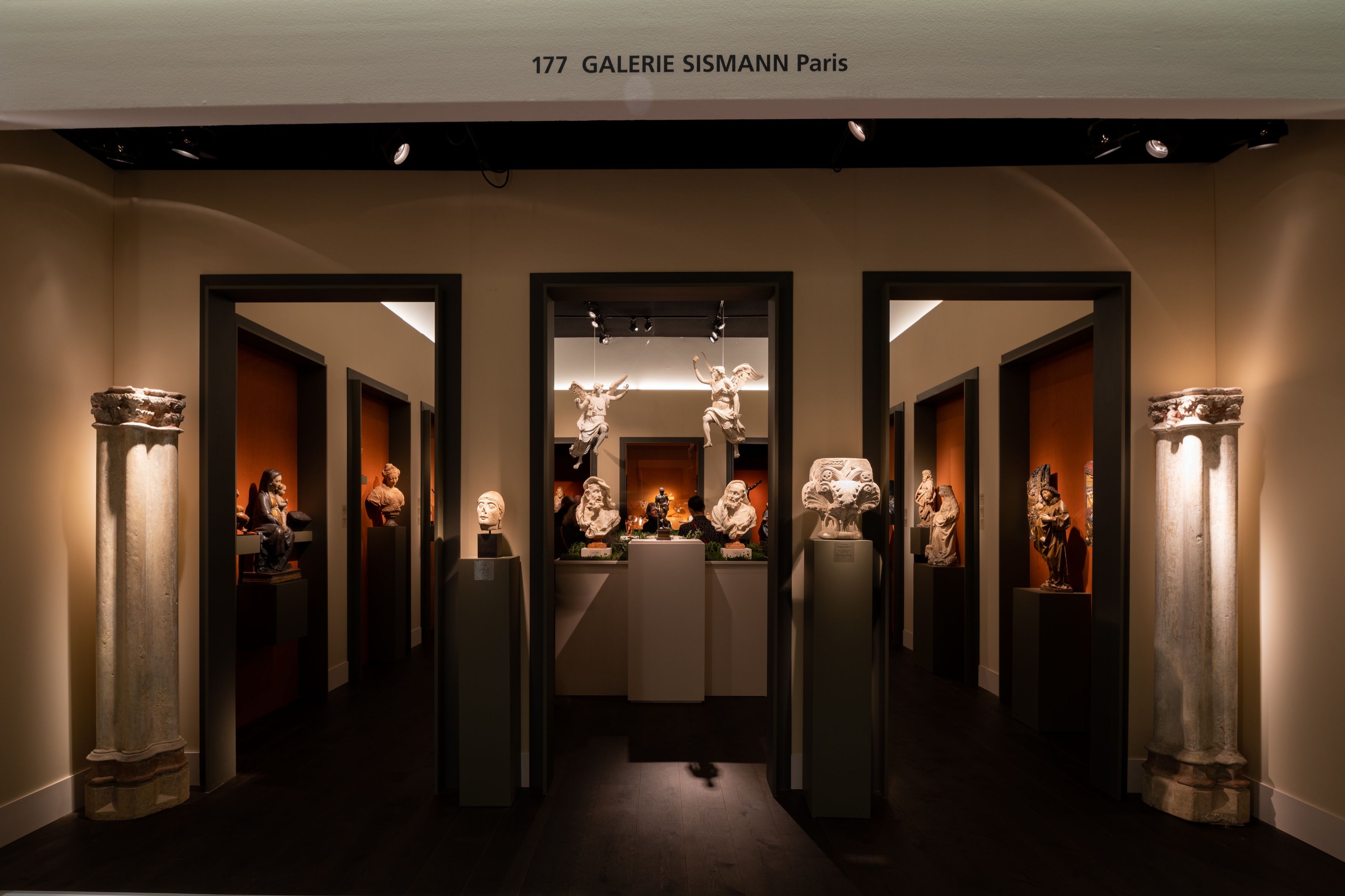 https://www.galerie-sismann.com/uploads/events/installtion_view/thumb/2227627722_thumb.jpg